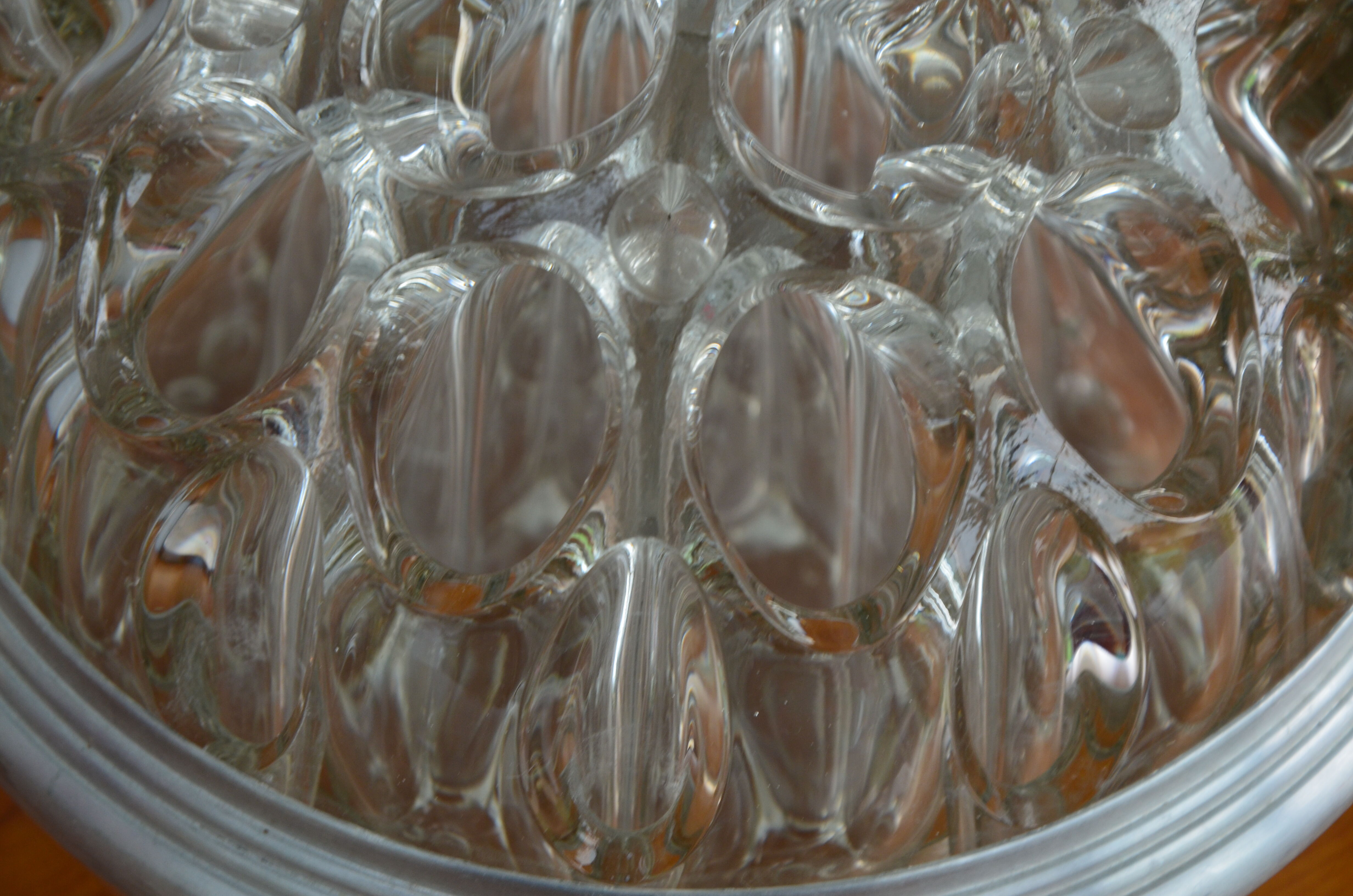 31-hole glass flower pick