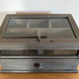 Storage box