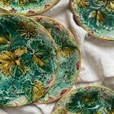 5 plates in vine leaf slip, late 19th century