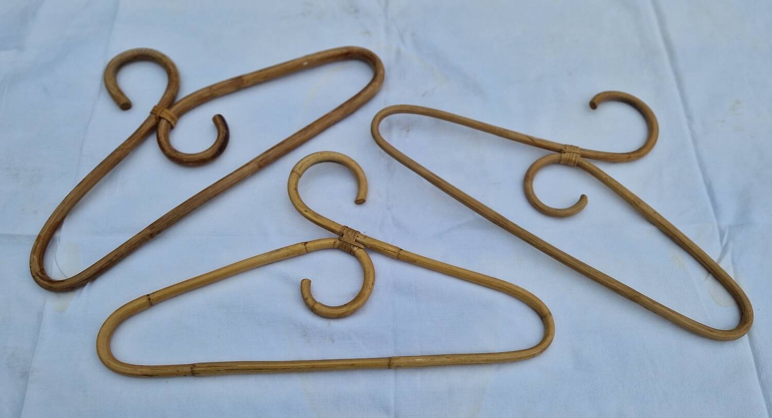 Set of 3 rattan wicker hangers