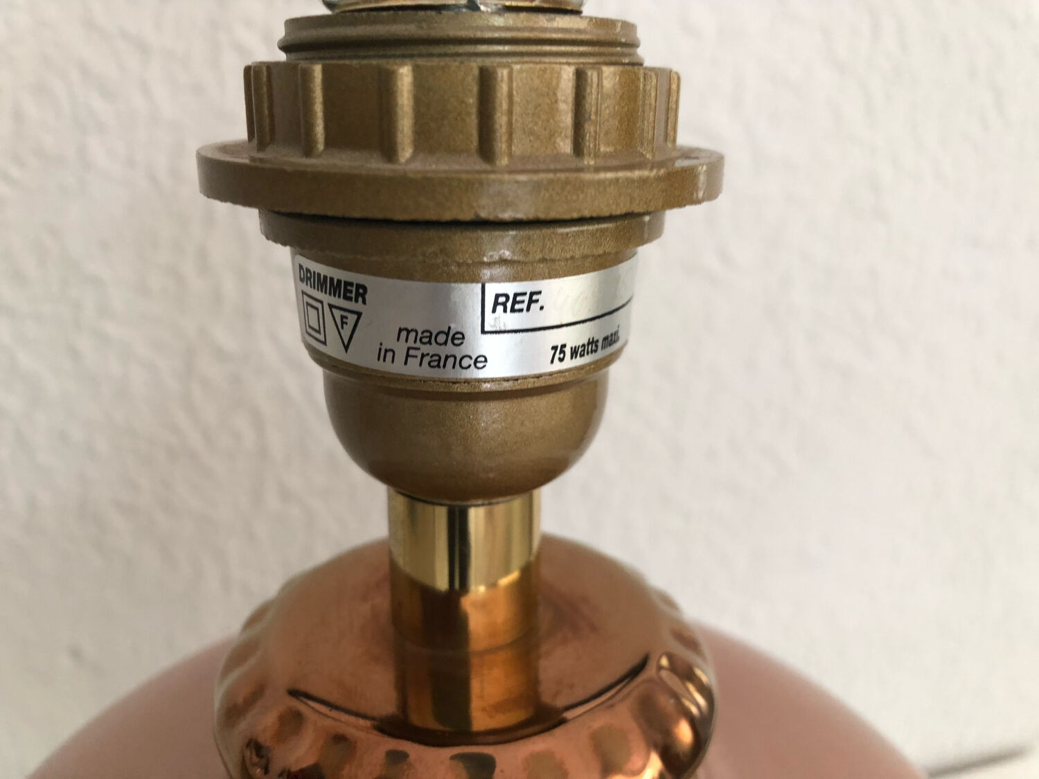 Ceramic lamp in pink and copper signed Louis Drimmer, circa 1980.