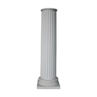 Colonne cannelée