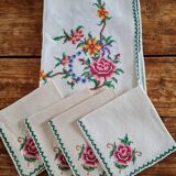 Tea tablecloth with cross stitch embroidery and 4 matching napkins