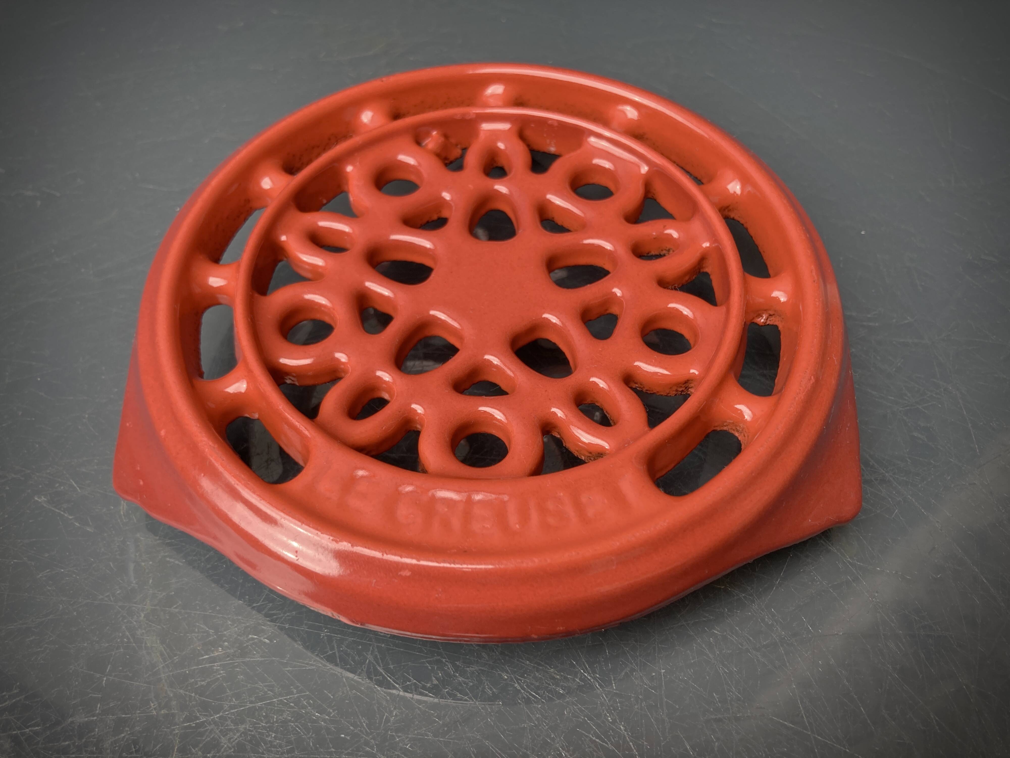 Bottle rest Le Creuset France