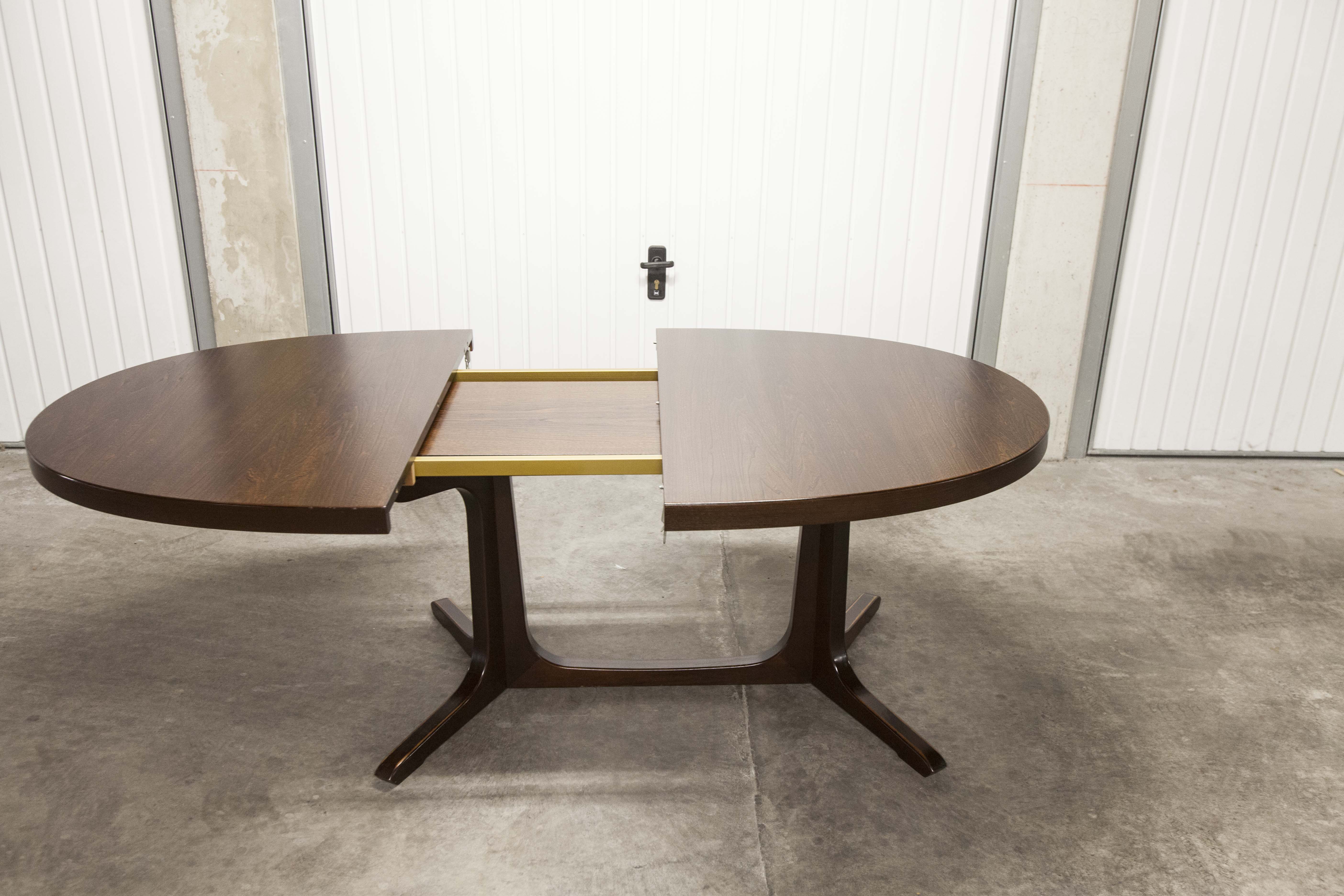 Baumann Oval Table 1960