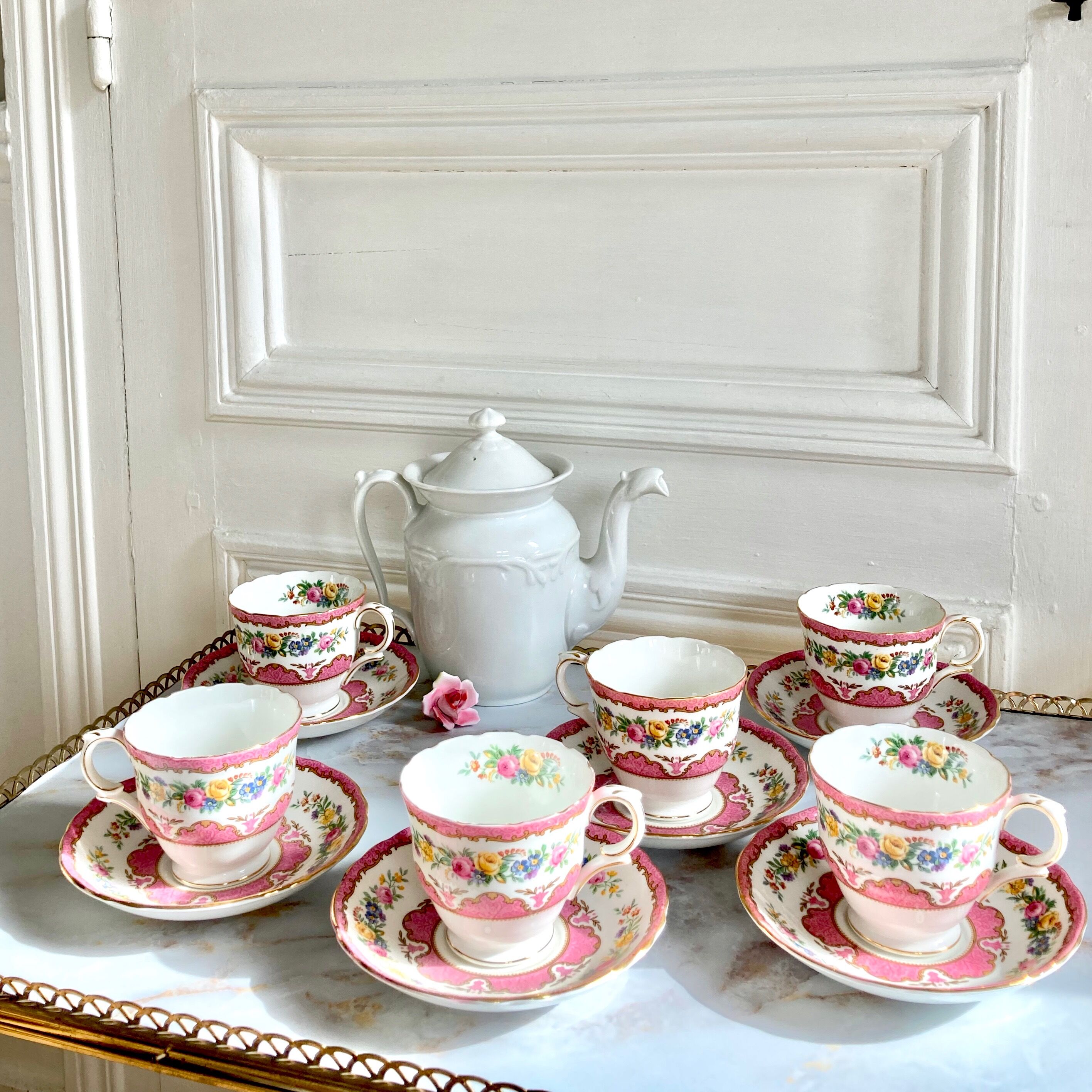 10 English tea cups «Crown» Staffordshire