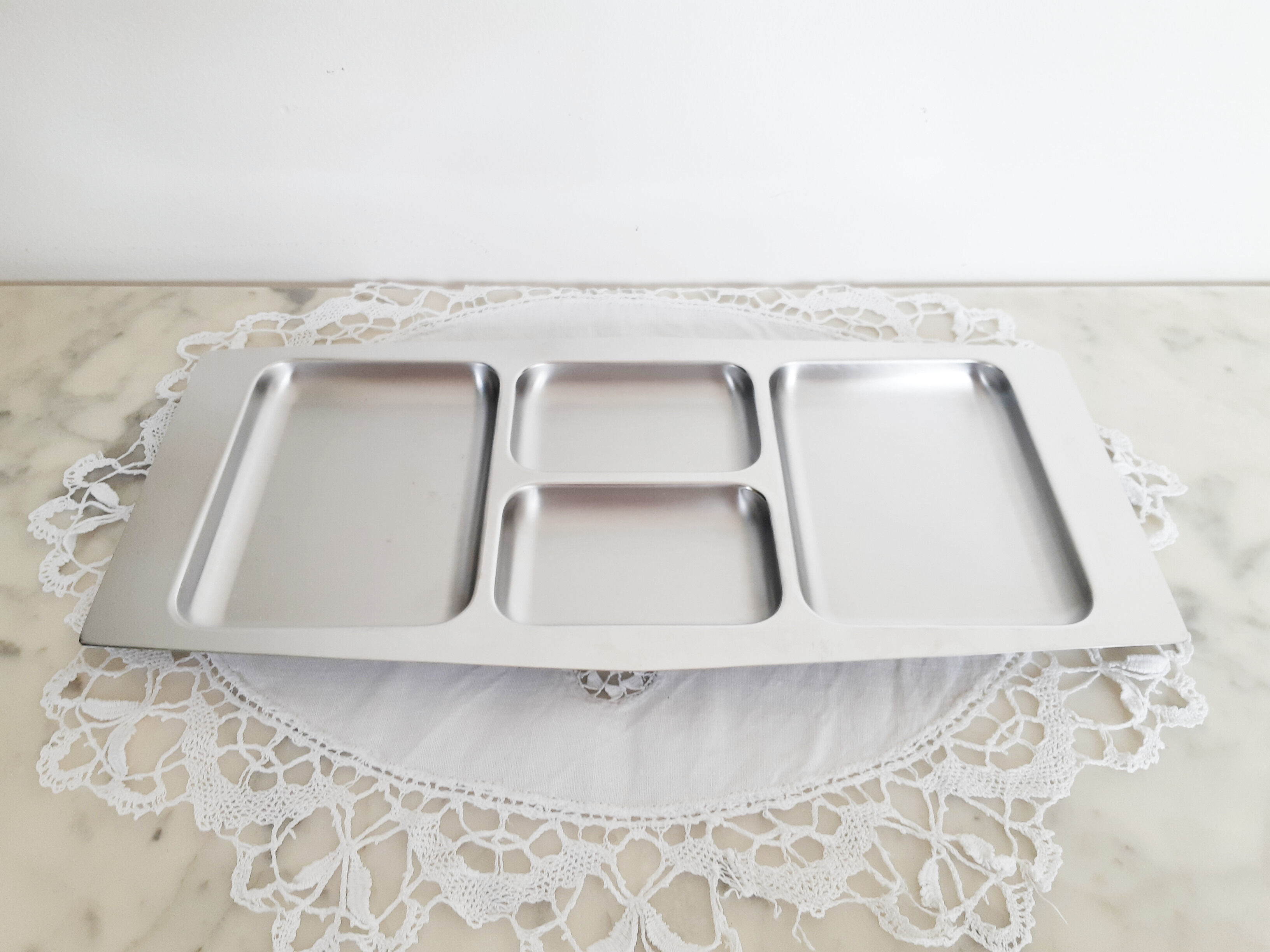 Vintage stainless steel aperitif dish