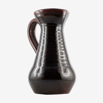 Accolay ceramic pitcher