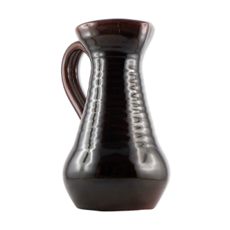 Accolay ceramic pitcher