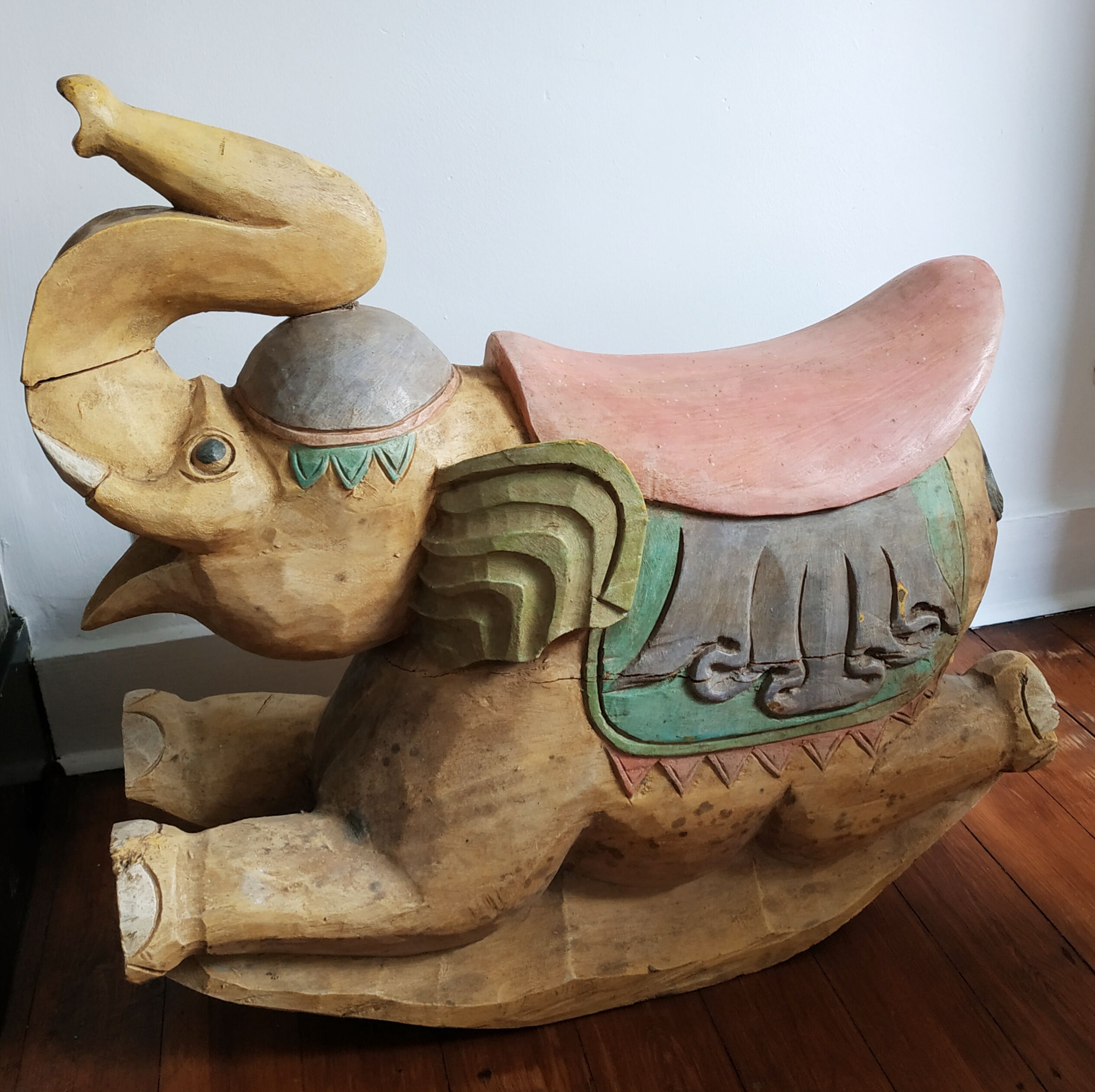 Rocking elephant, indian work, 65 x 67 cm