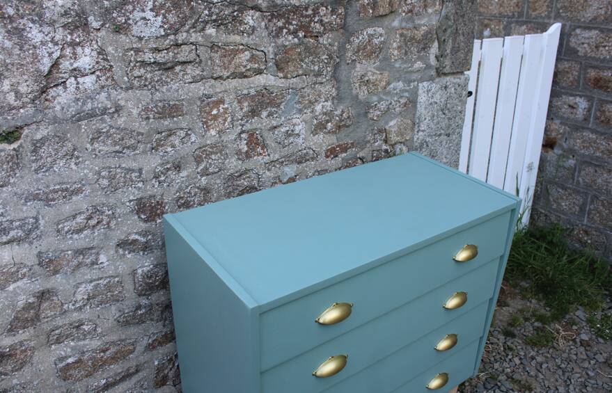 Commode vintage scandinave
