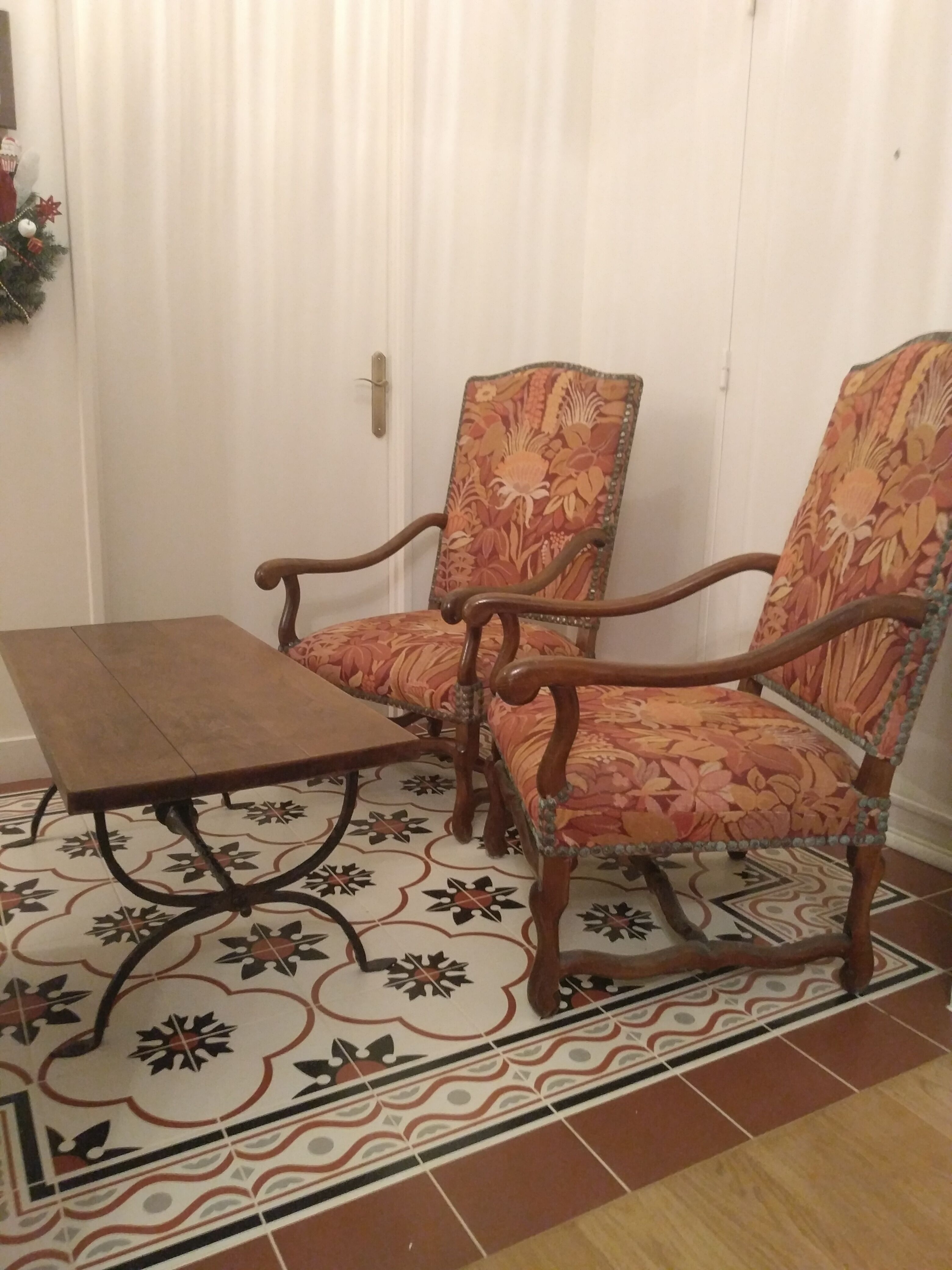 Coffee table, wooden top, wrought iron legs