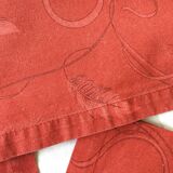 Large red tablecloth for 8 places and napkins