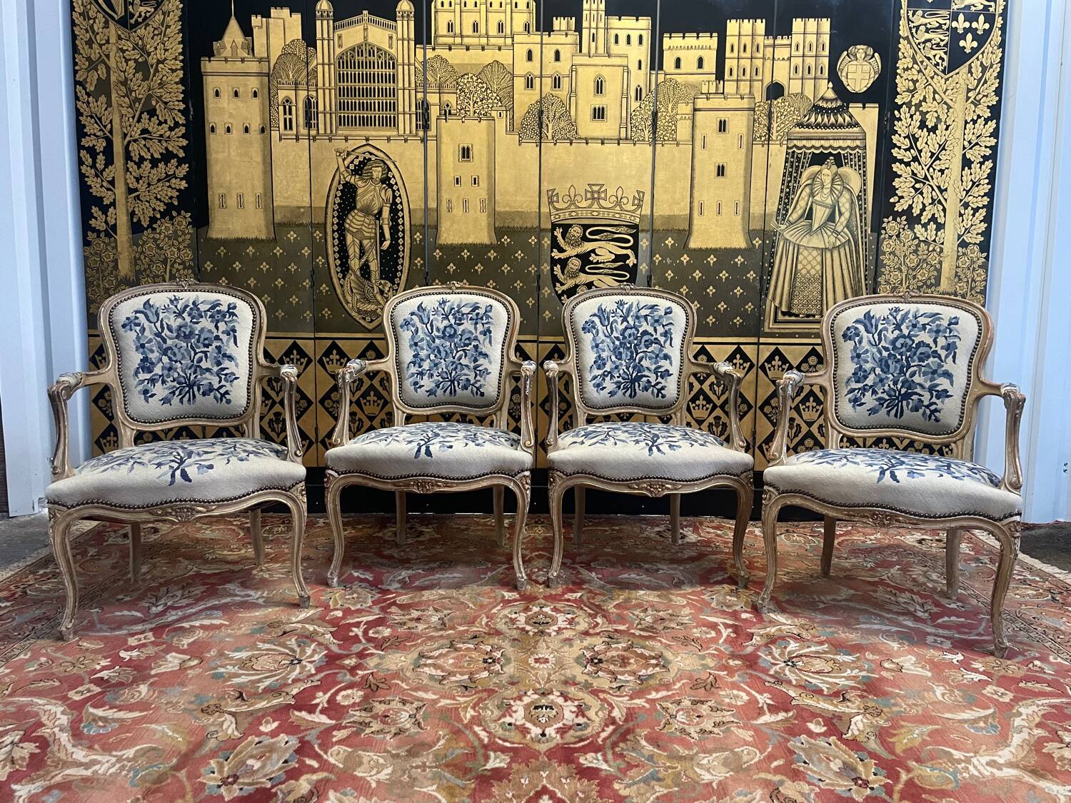 Suite of 4 Louis XV style convertible armchairs