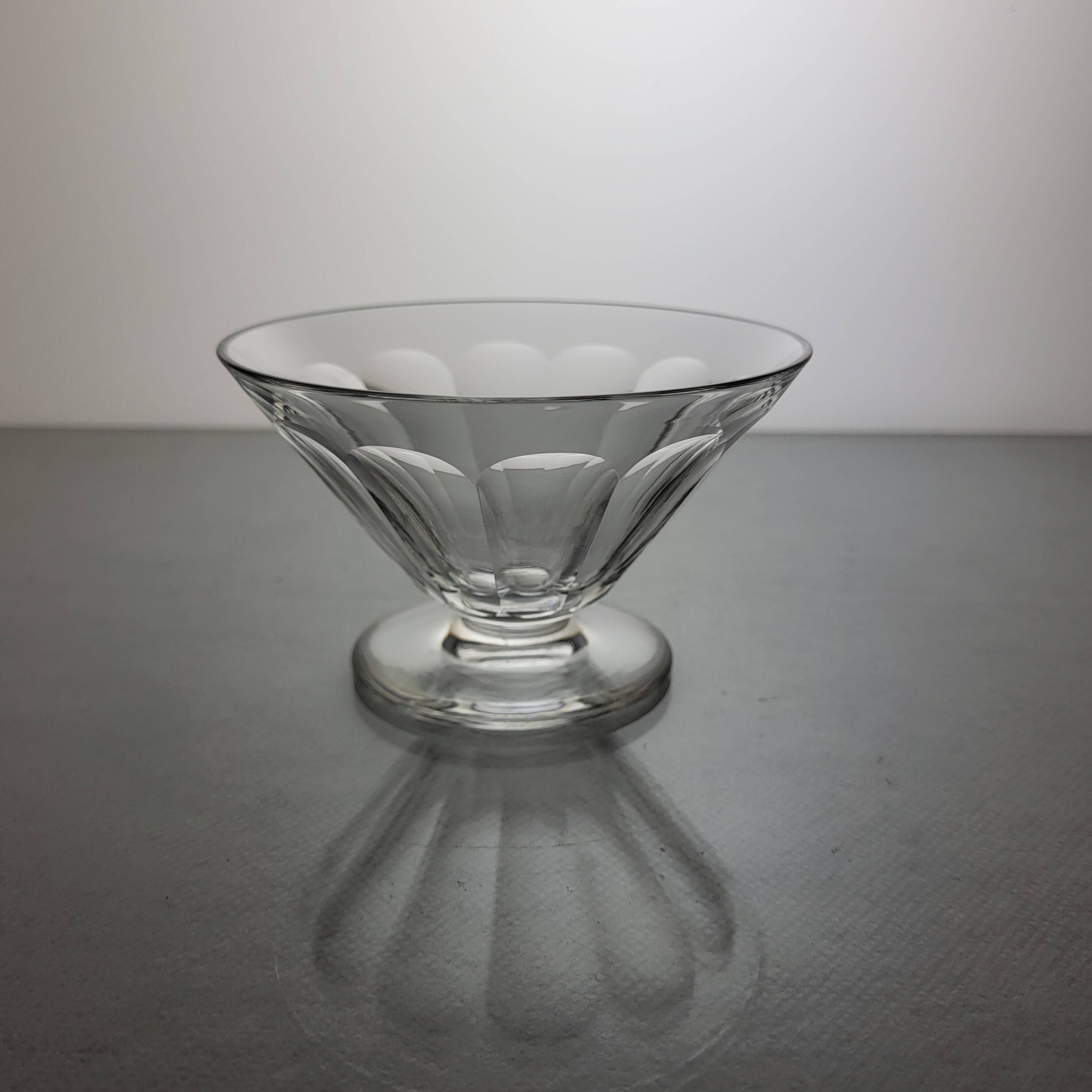 4 Baccarat crystal champagne glasses Rex model