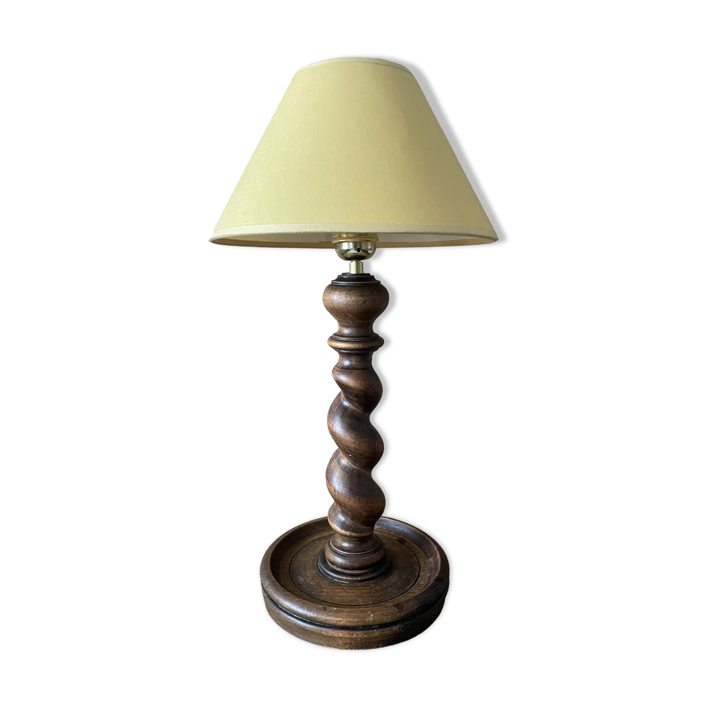 Lampe en bois ancienne