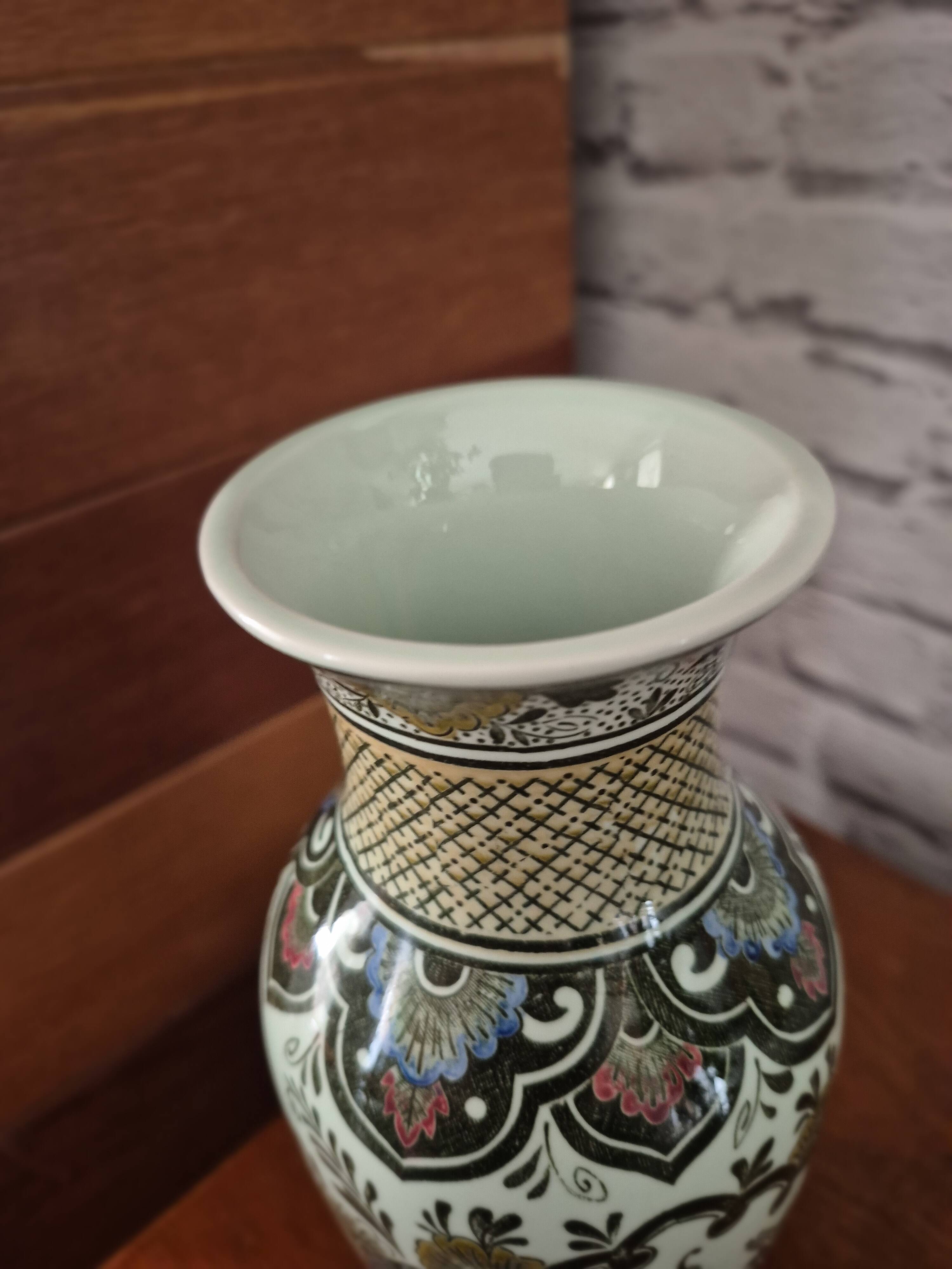 Villeroy and Boch Vintage Green Peacock Vase