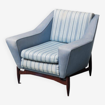 Fauteuil en tissu bleu bois 1960 vintage modernisme