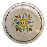 18th century polychrome earthenware plate