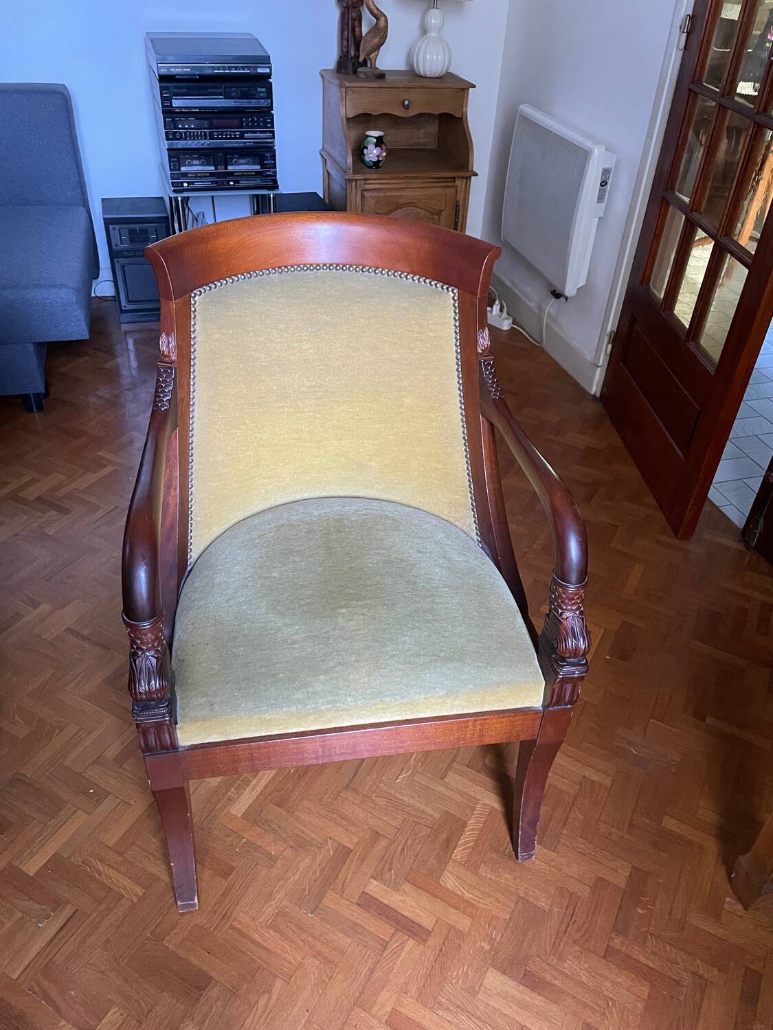 Fauteuil Empire en velours vert et acajou