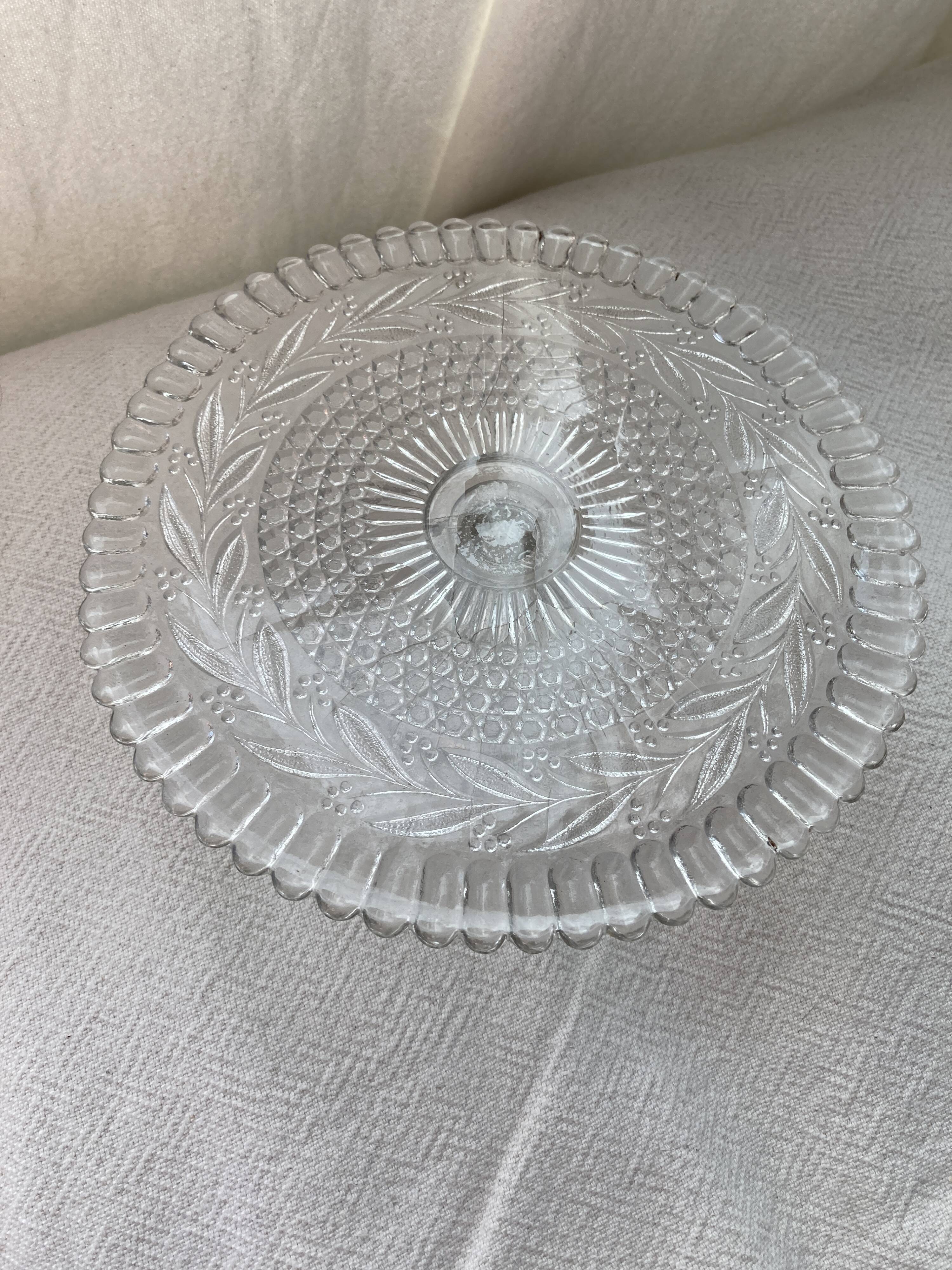 Product GL Marseille - dish presentation old crystal cake