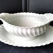 Limoges porcelain sauce boat Haviland Model "Torse"