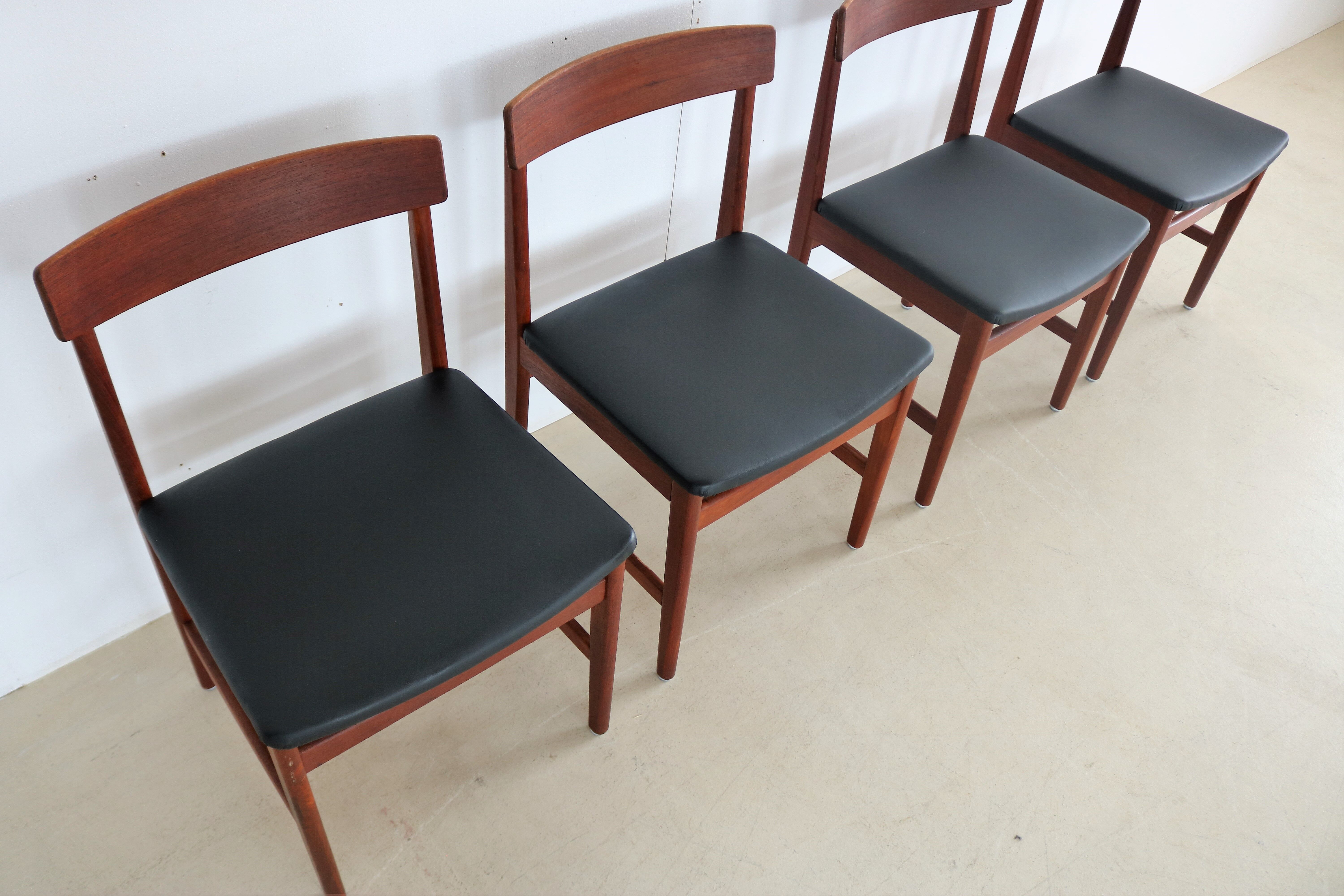 Vintage dining room chairs