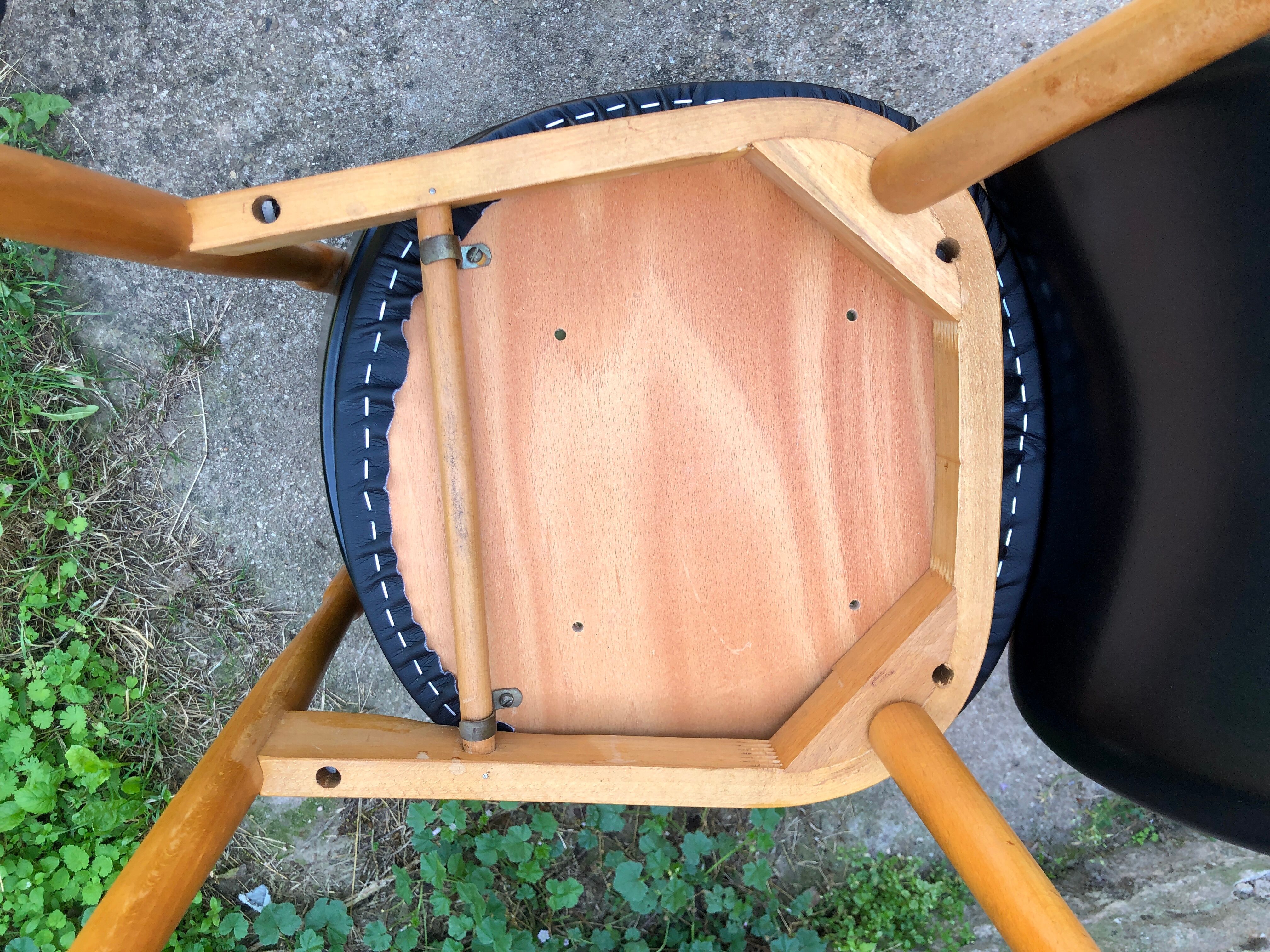 Set of 6 pegasus chairs Baumann skaï black