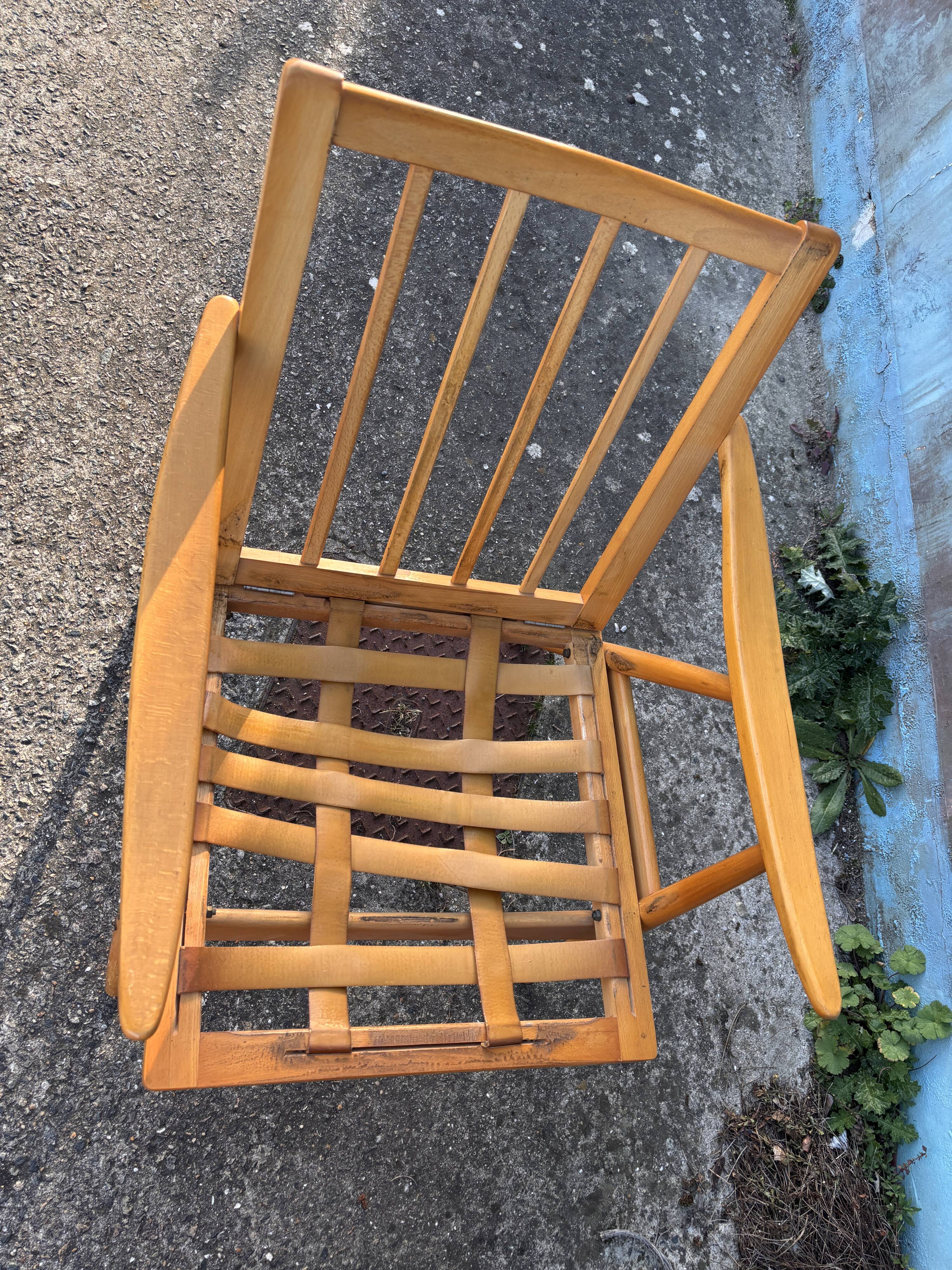 Pair of vintage armchairs with compass legs, "Boomerang" model by THO editions.