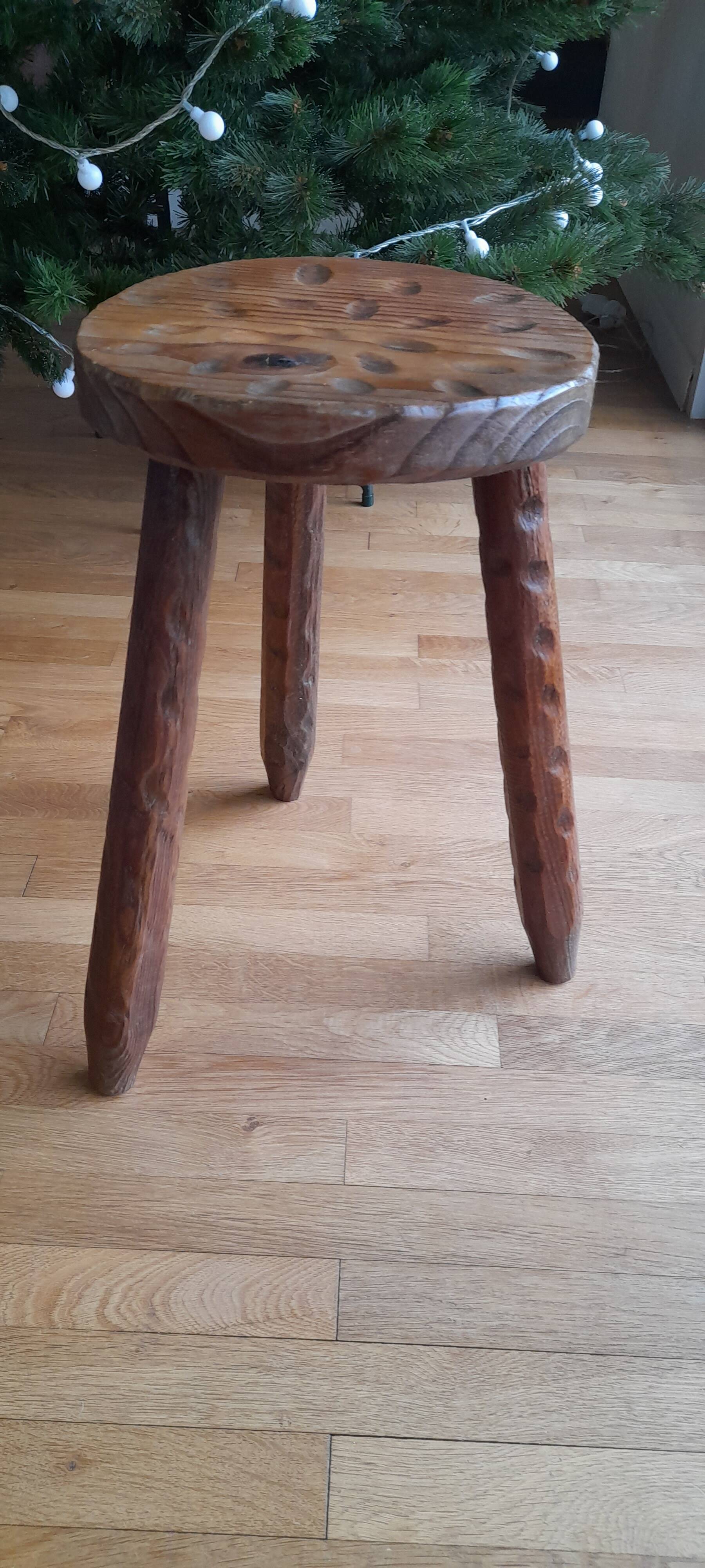 Tripod stool