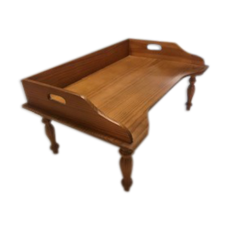 Une table d'appoint