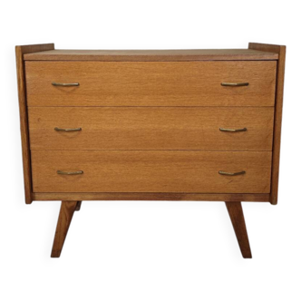 Compass foot chest of drawers