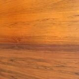 Extendable teak dining table