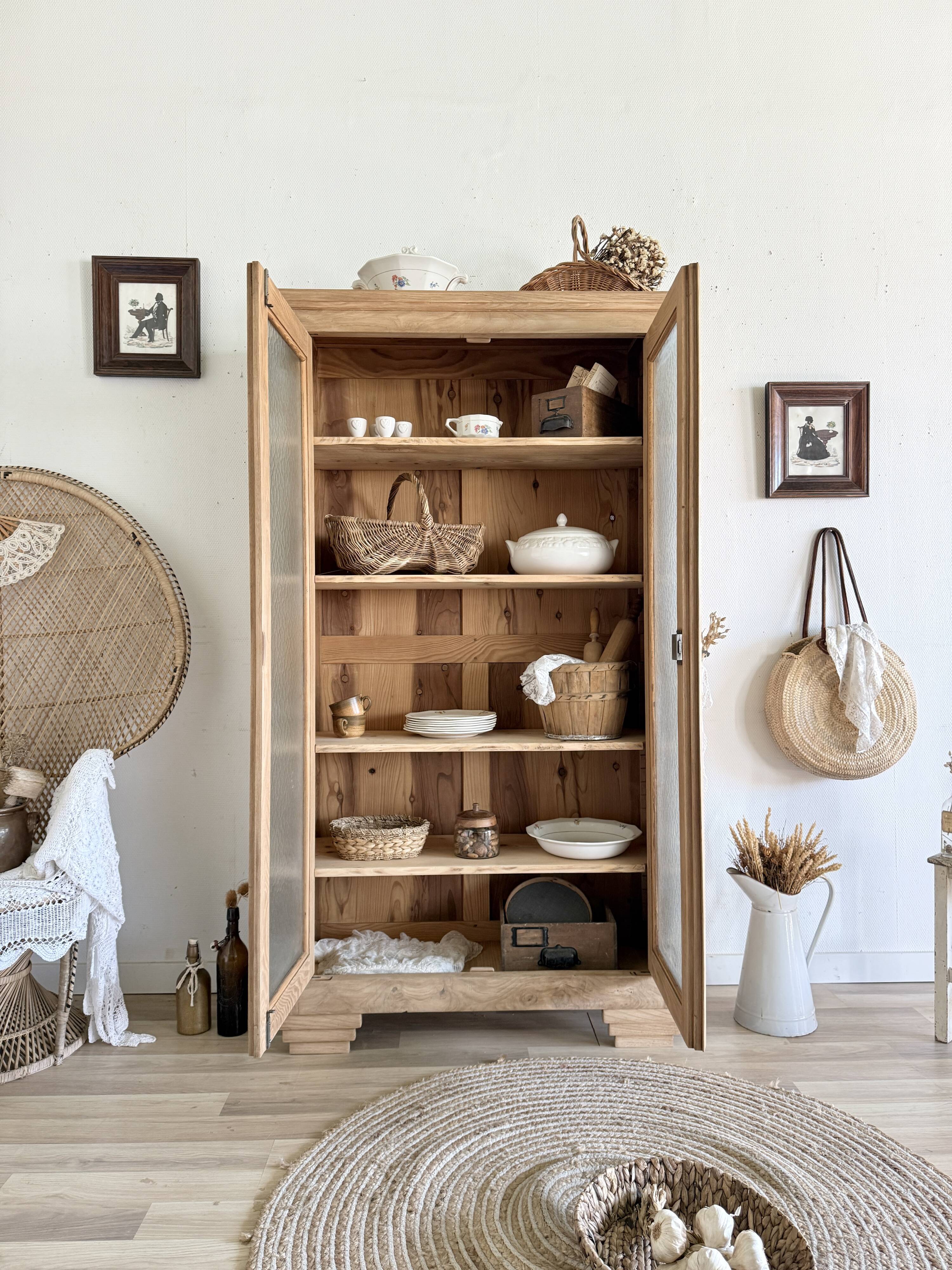 Antique display cabinet/sideboard