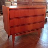 Vintage chest of drawers