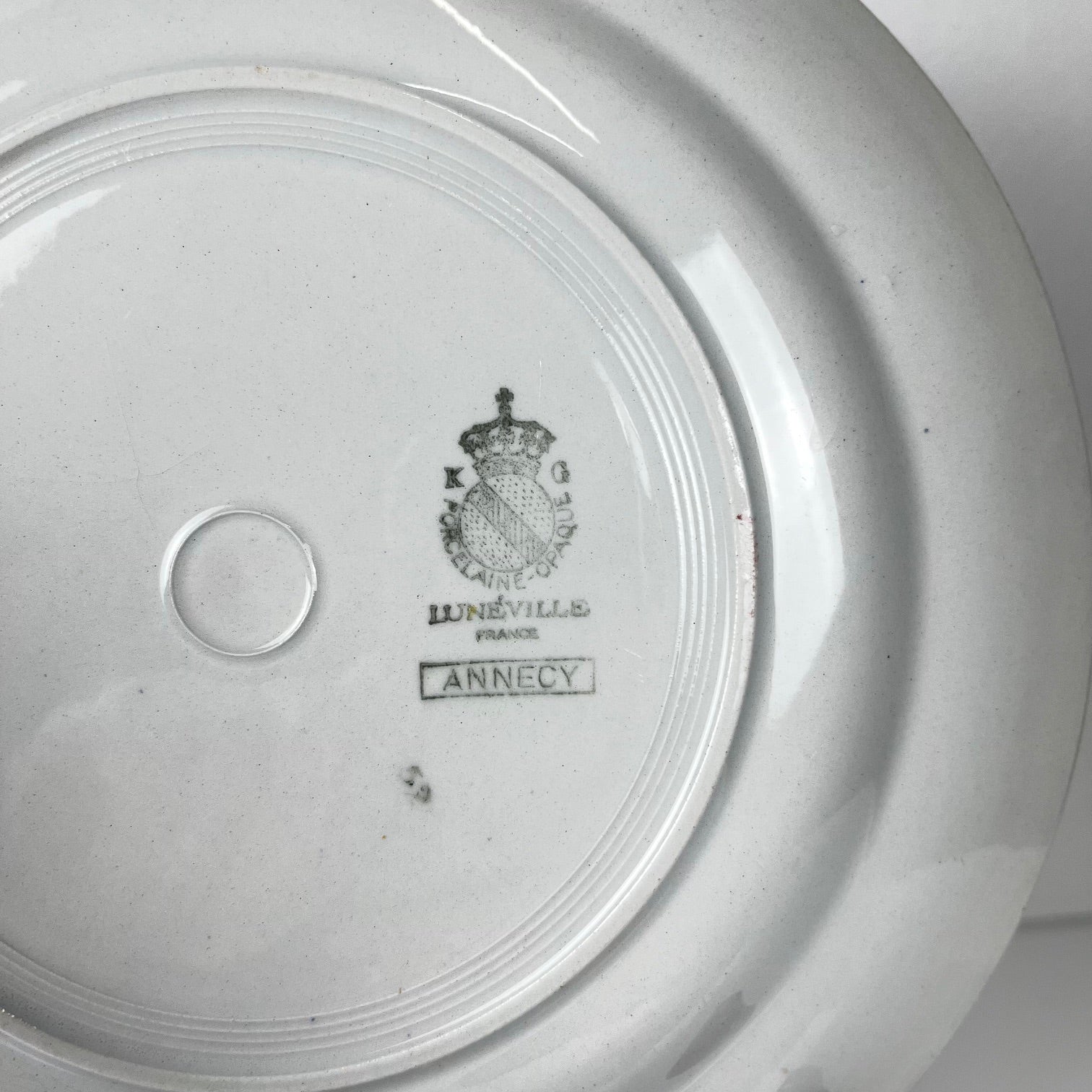 Set of 6 flat plates "Annecy", KG Lunéville, 20th century