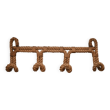 Rope coat hook