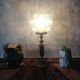 Lampe ancienne art déco en laiton avec globe étoile