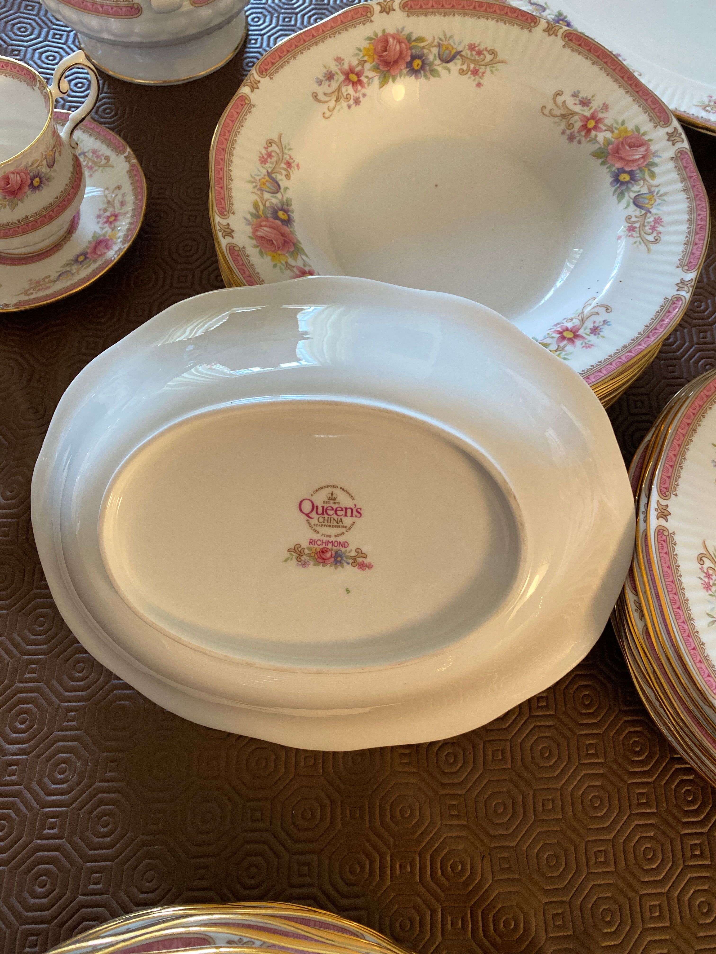 Queen's Richmond Dishes
