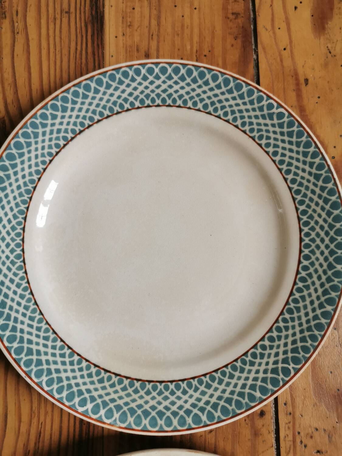 Mix of vintage dessert plates