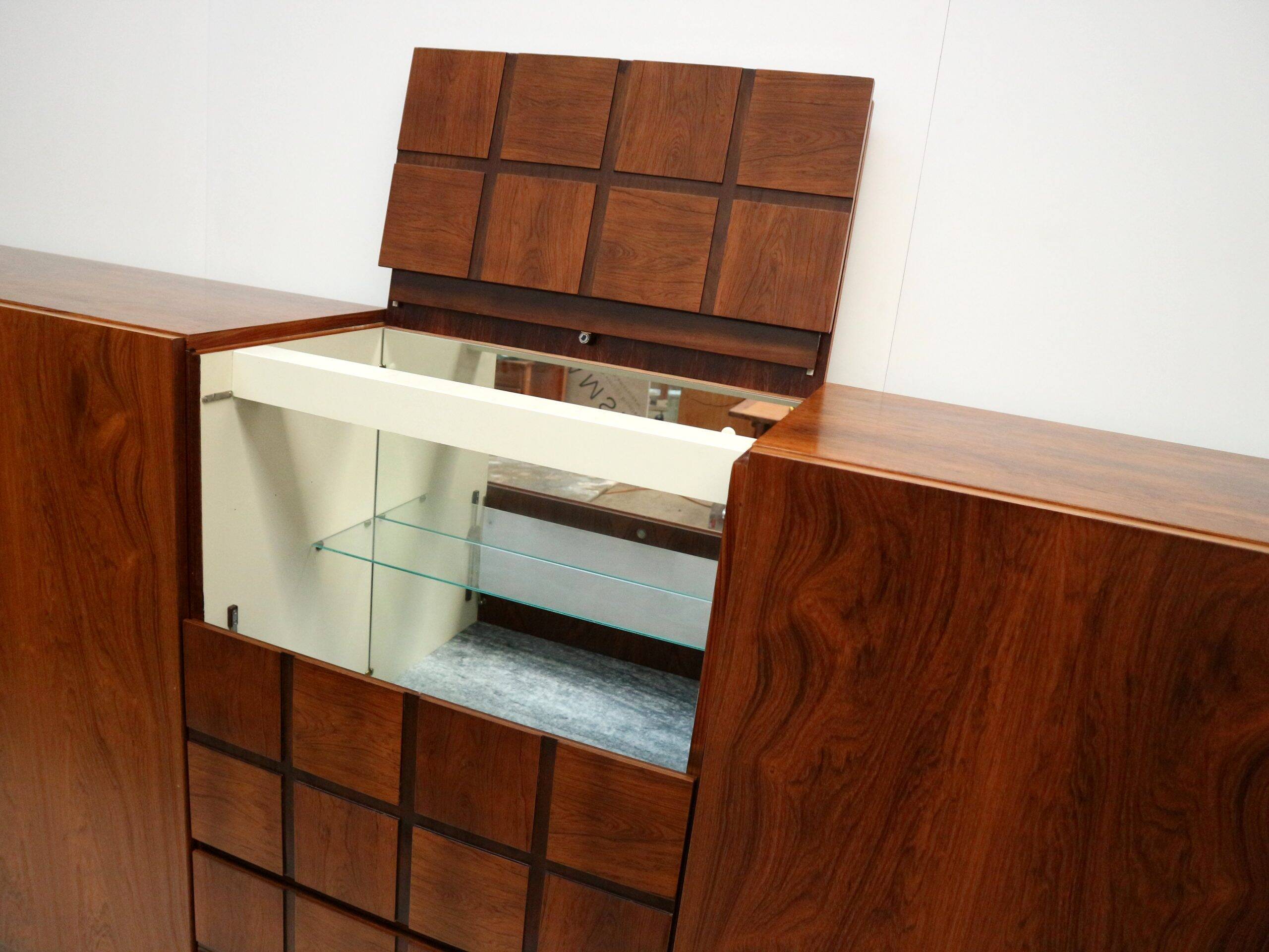 Unique vintage design sideboard made of rosewood with a bar section from the 1960s