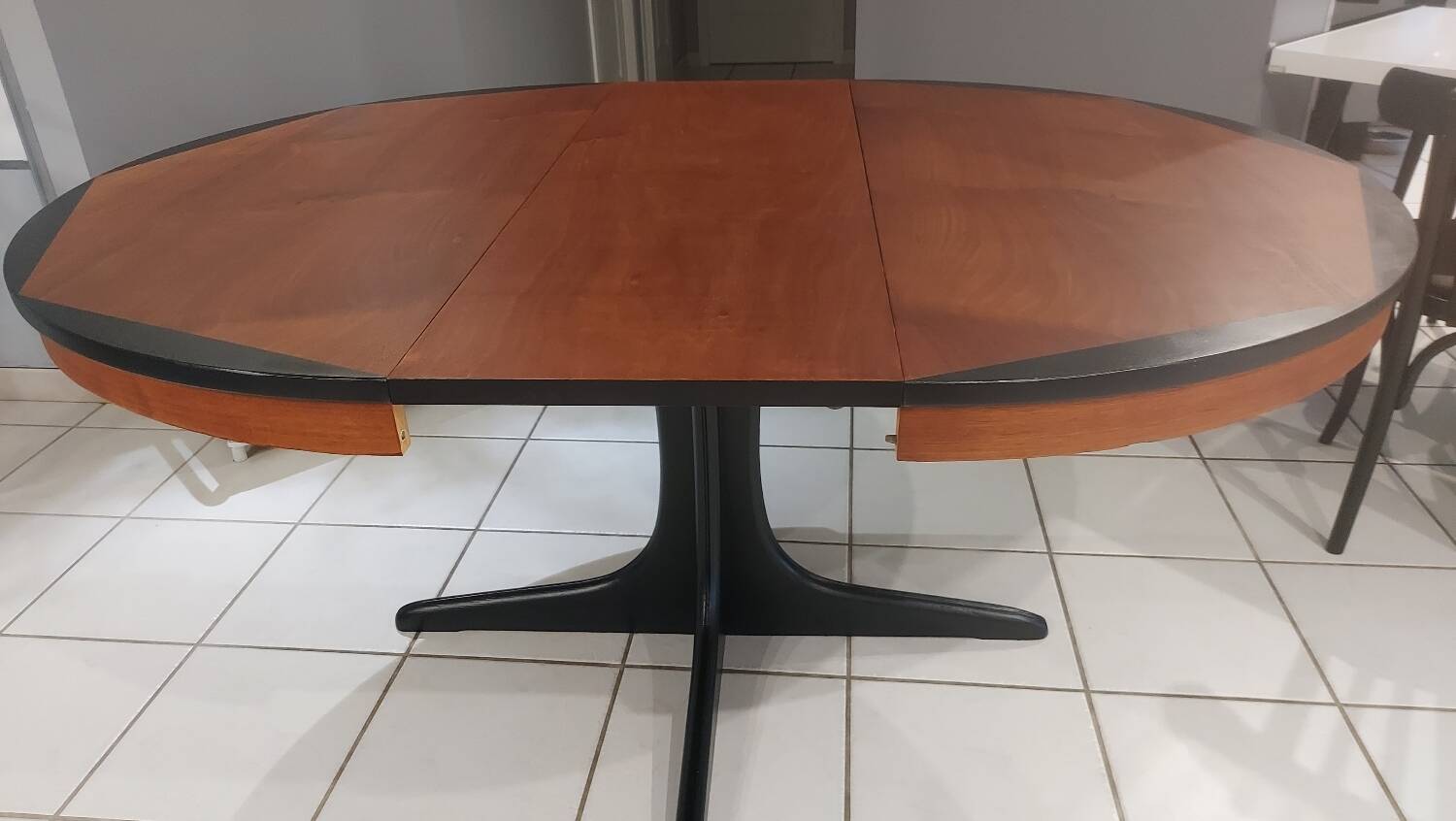Baumann extendable table vintage 1970