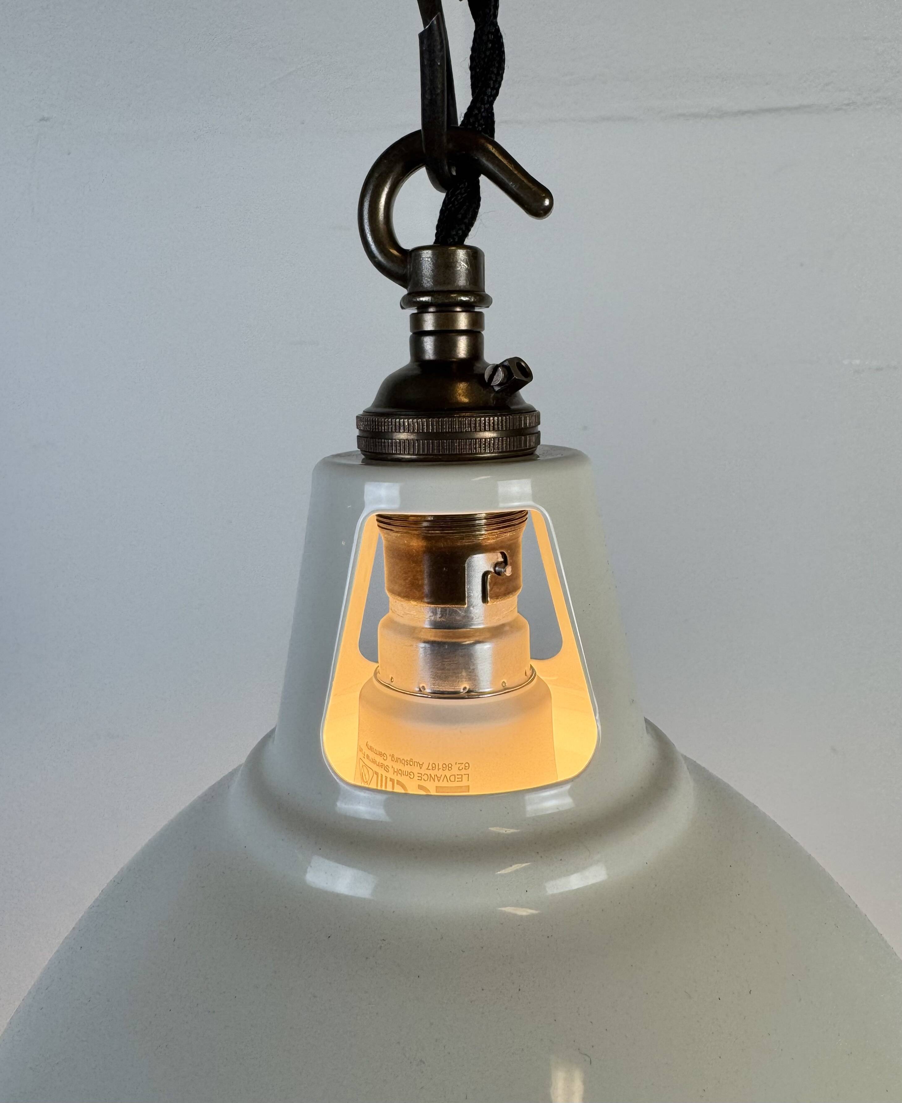 Vintage Industrial Beige Painted Pendant Lamp