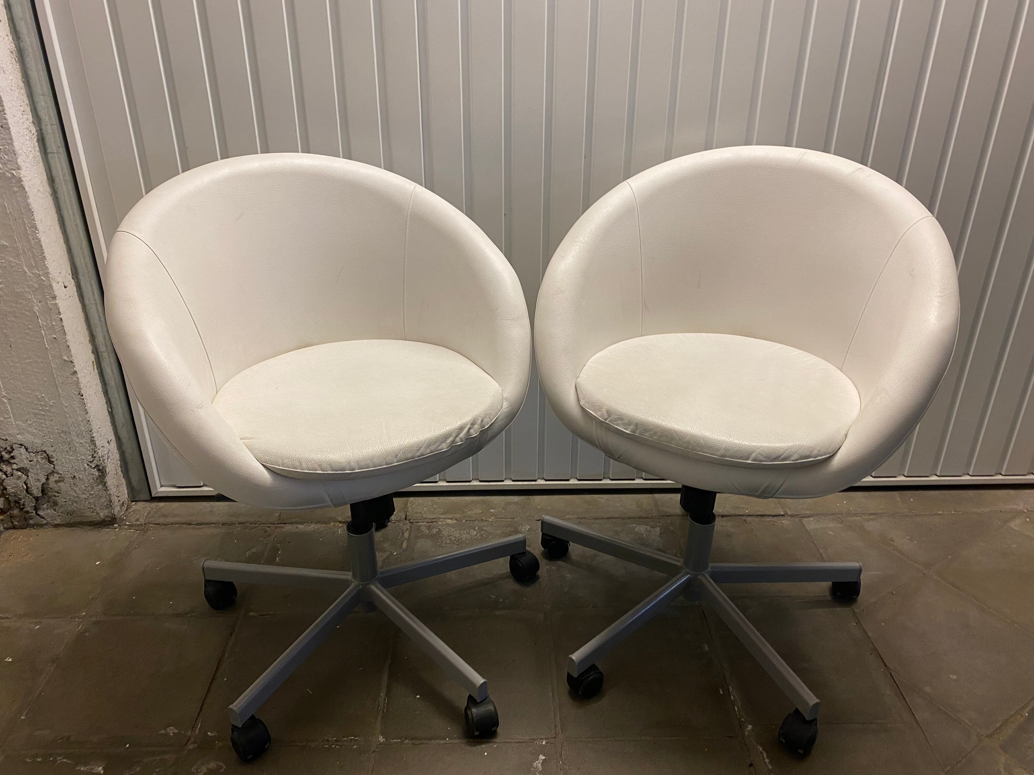 Paire de fauteuils bureau