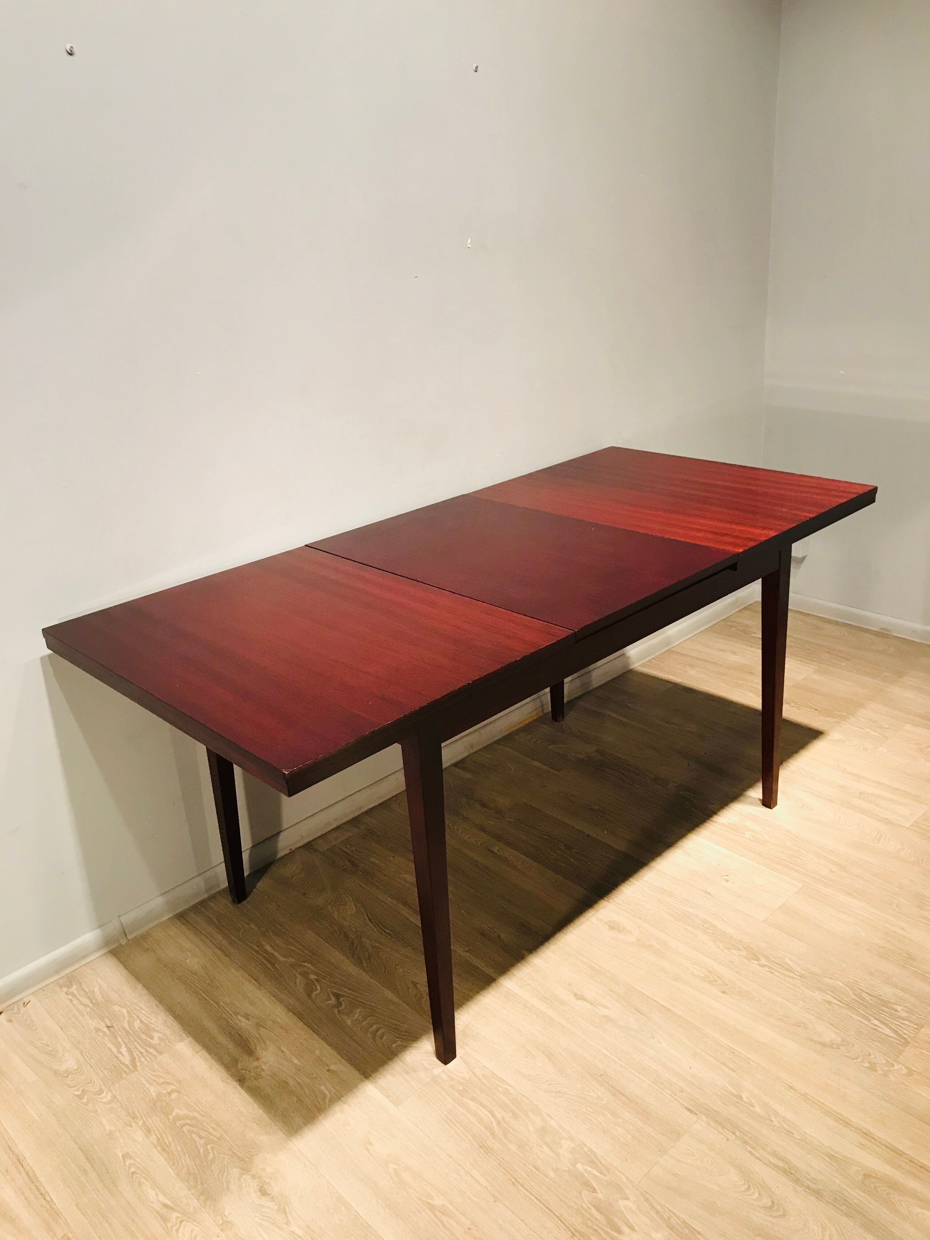 Table extensible acajou bois de rose Ton 60 '