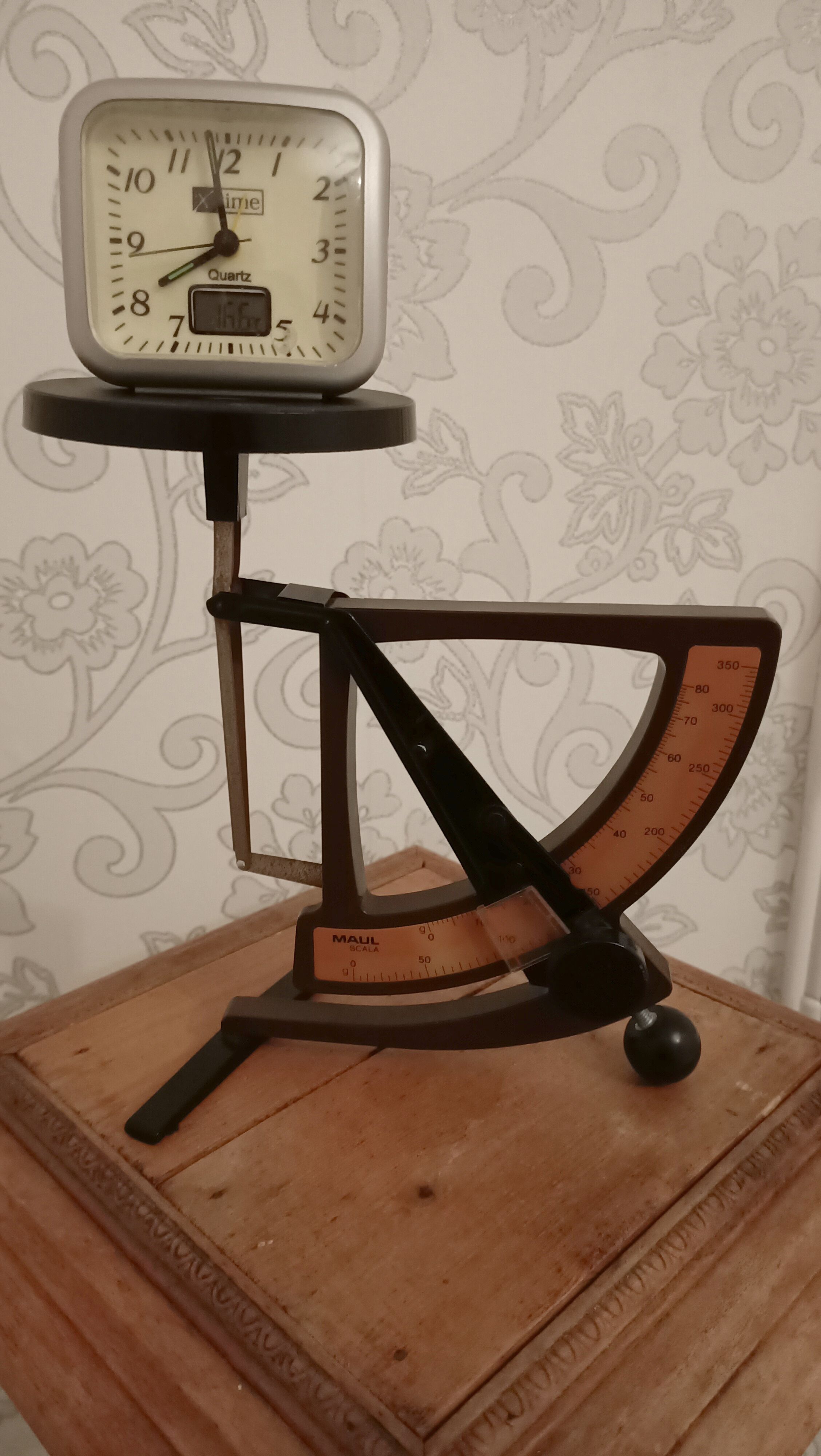 Old letter scales