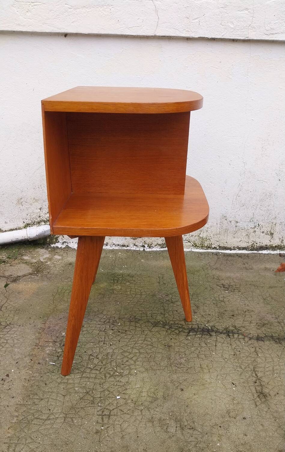Table de chevet