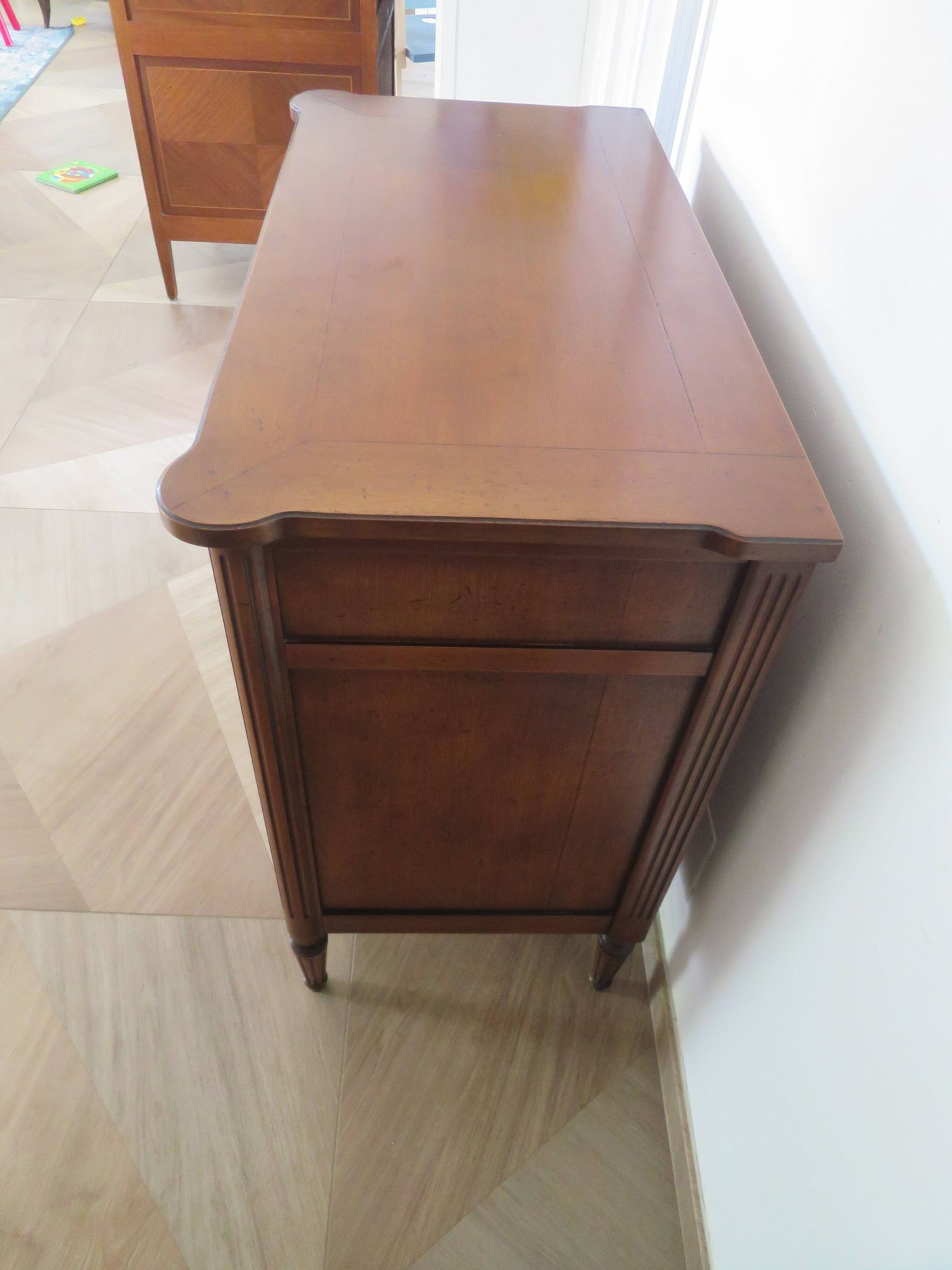 Louis XVI-style sideboard - 1 drawer - fluted legs - mahogany - solid wood