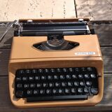 Privileg 270 typewriter 60/70