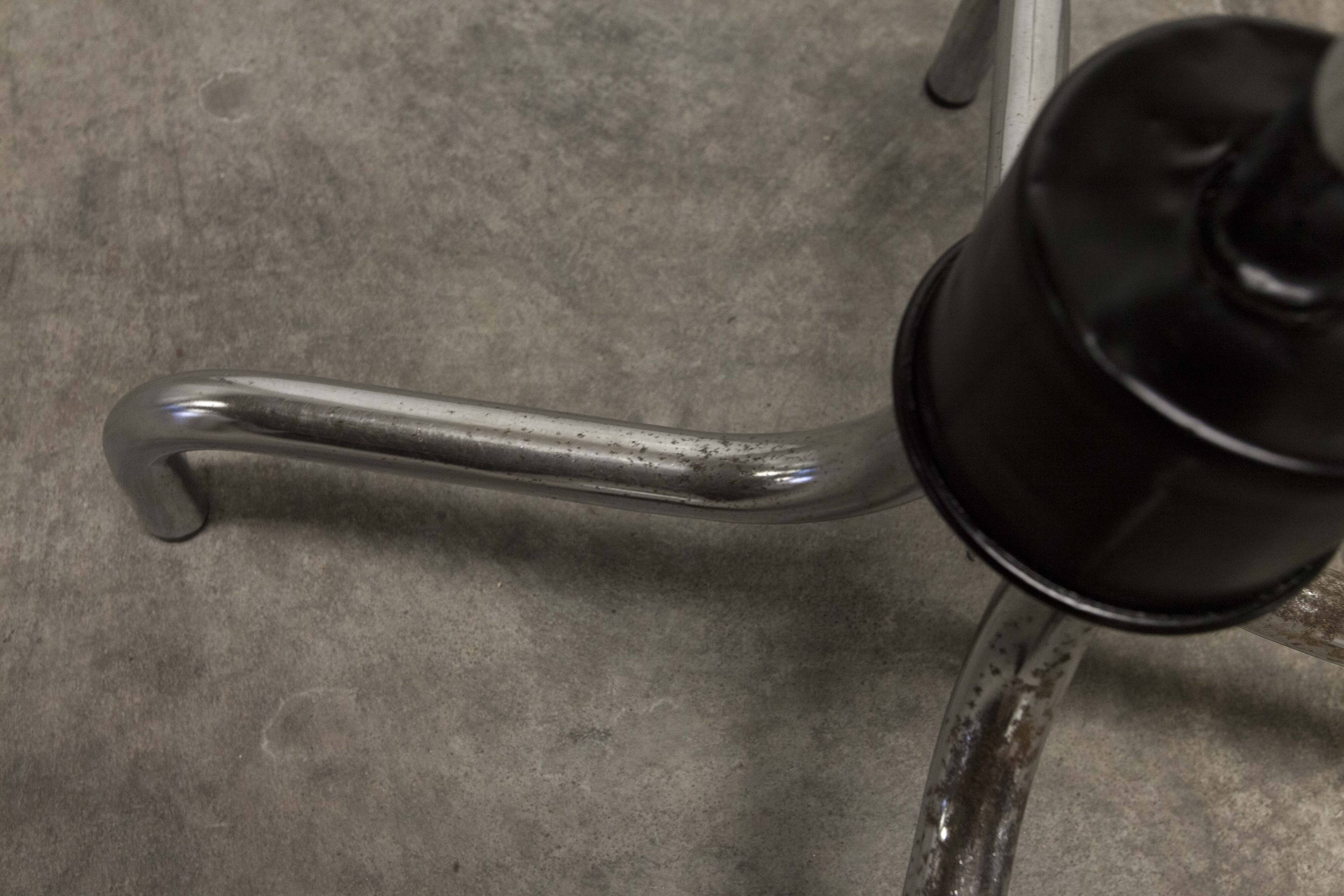 Parrot coat rack 16 hooks industrial in chromed metal and base + black balls 1960